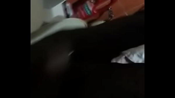 Chico de mi barriada jal&aacute;ndosela para mi 2