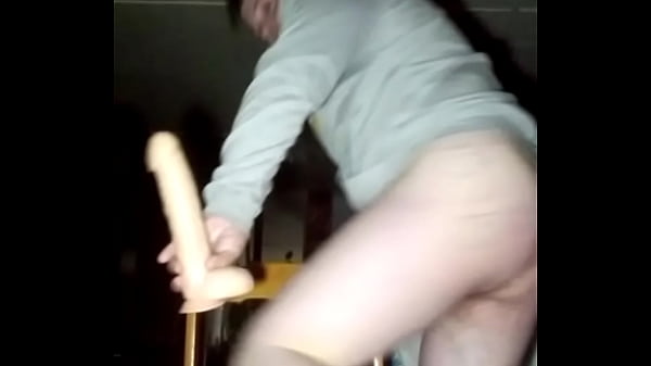 ГЕЙ с огромной ЗАДНИЦЕЙ трахается по-собачьи и облизывает ЧЛЕН после АНАЛА! 