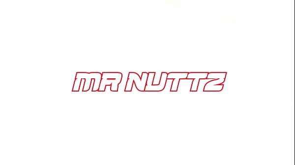 CLOSE THE DEAL - VENICE ESCAPE