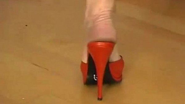 Unequal Belle With A Puckish Love Tunnel Does A Footjob On His Wingle