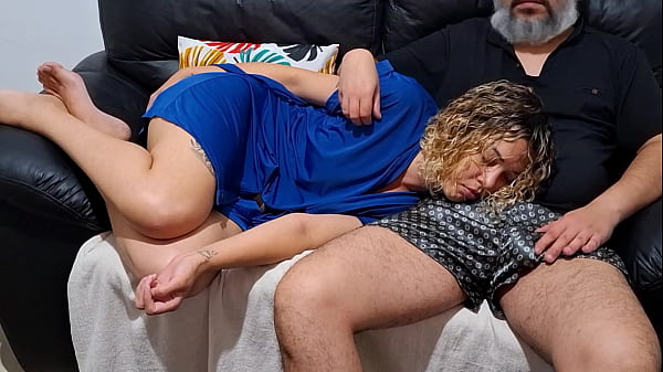 Stepdaughter, don't lie on my lap, I'll end up cumming in your mouth.