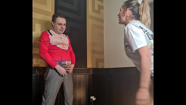 He liket to get kicket