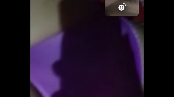 បងស្រីធម៌គាត់ចង់ចុយ