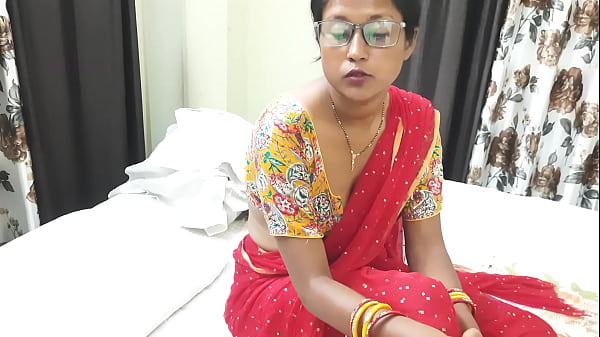 Real Indian Women in Red Saree looks Sexy and horny on Bed  