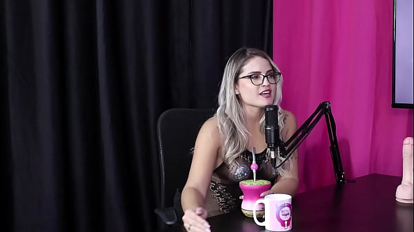 Sempre foi tarado desde pequeno, e foi pego pela c&acirc;mera de seguran&ccedil;a, ent&atilde;o terminou no motel - Dig&atilde;o da Ilha (SHEER/RED)