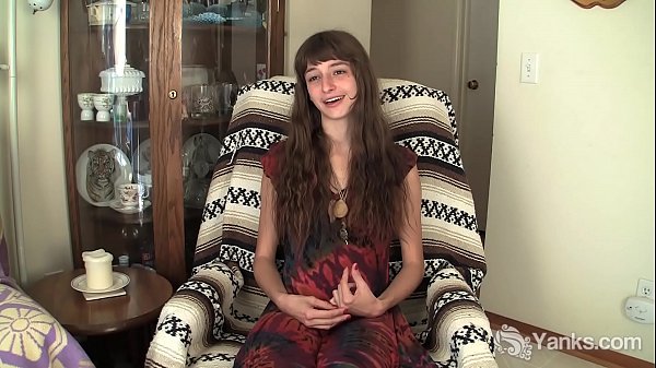 Kinky Yanks Babe Willow Talks