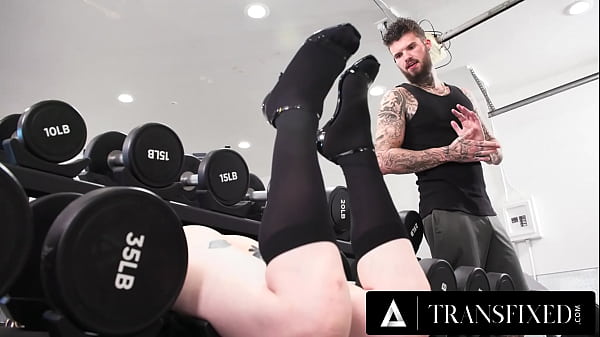 Pink haired hottie Lena Moon drops her phone in the gym and gets STUCK trying to pick it up. Gym buddy Hatler Gurius, notices her ass peeking out and takes advantage of the situation! He bareback's her ass and gets deepthroated while she's stuck  