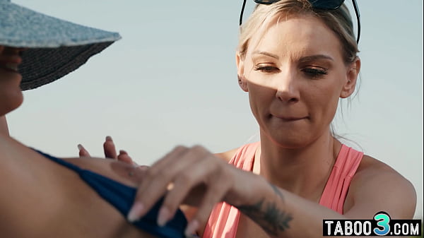 Big boobed latin cougar licked by the pool outdoor  