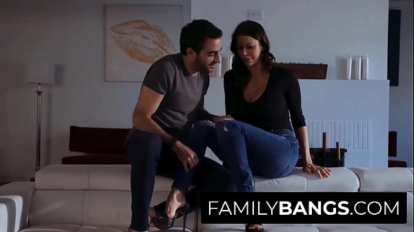 Stepmom Addicted to Money and Young Dicks ⭐ FamilyBangs.com