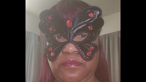 Horny Dea Ready to Play. Will someone play with my pussy and ass. 