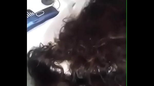 قحبة مغربية حلقت شعرها الطويل