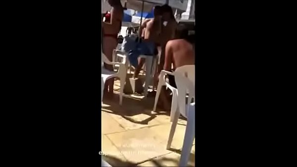 GOSTOSA EM CALDAS NOVA PISCINA