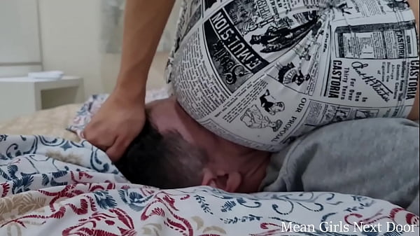 Mistress Lauren and Mr Pine - Facesitting EP 2 - Mistress Lauren -  