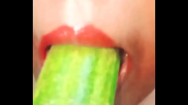 देसी भाभी ने खिरा से चूदाई किया