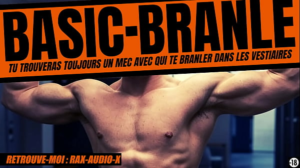 branle entre couille a la salle de sport entre h&eacute;t&eacute;ro muscl&eacute; a grosse bite 