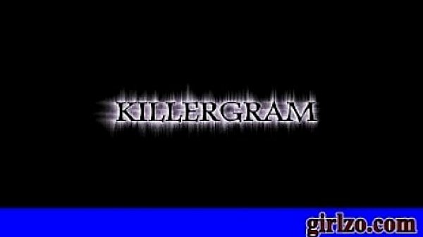 amateur blond beautiful woman fucking in the car-1