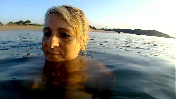Amazing public beach water fuck with underwater blowjob
