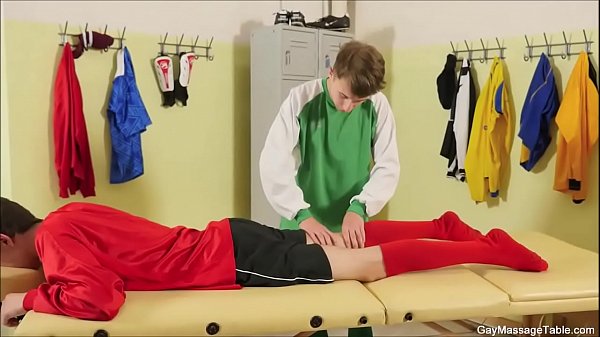 Two straight guys Ariel Black and Vitali Kutcher in gay massage blowjob