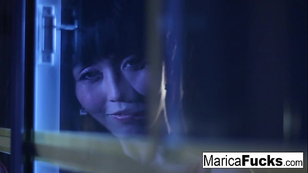 Asian babe shows off her sexy body