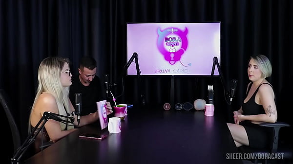 VEJA O QUE ACONTECEU COM A MARY RED QUEEN NO BORA CAST COM BRUNA CARLOS & MATHEUS CAETANO - PARTE 1 (WATCH ON: SHEER/RED)