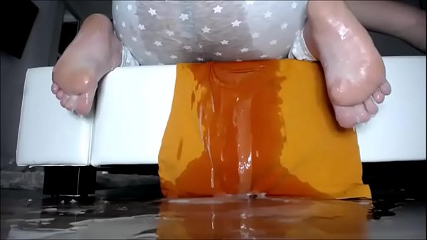 Filming The GF Squirting In The Bathroom