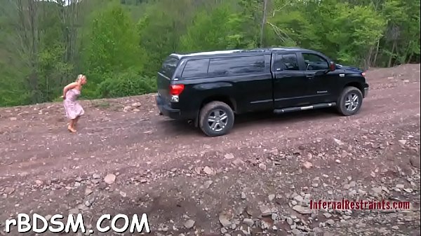 Shocking beauty's hot assets