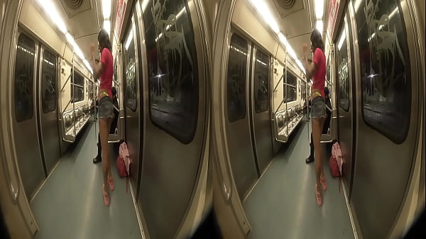 Putita exhibicionista en realidad virtual