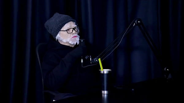 N&atilde;o gravaria com o Kidi Bengala, curtia a parte exibicionista, fez atendimentos, e o velho que chupou uma buceta... - Flor de Damiana (WATCH ON: SHEER/RED) 