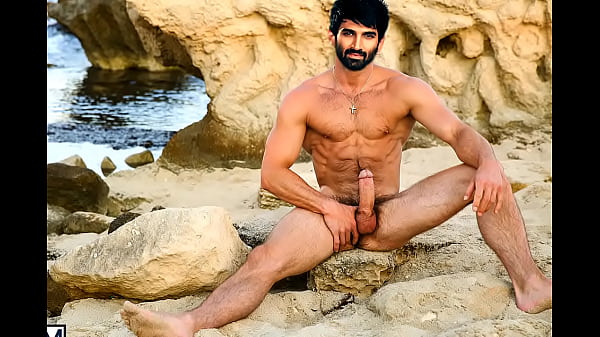 Aditya Roy Kapoor without underwear
