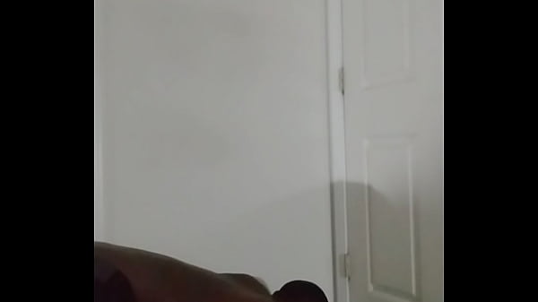 Thinking of more romantic things to do like worshipping women by sketching one for free 3