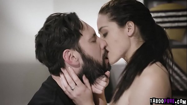 Avi Loves comes face to face with her stalker and the worst is yet to come to her  