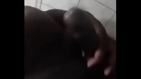 Cheio de tes&atilde;o  