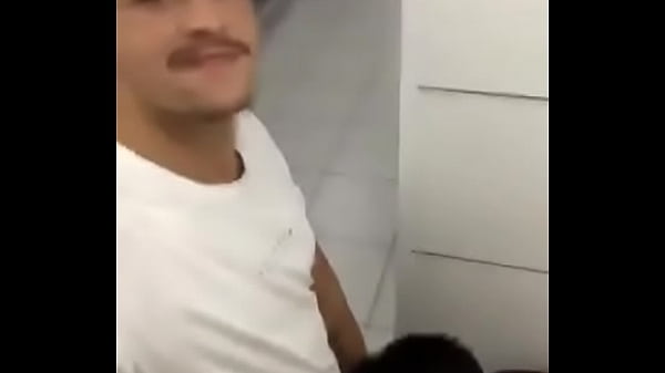 Pasivo mamandome la verga  