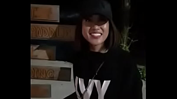 Babes Nancy gives blowjobs with ass