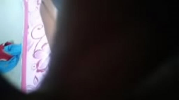 แหกหีสาวสวยเอาควยให้เธออมจนน้ำแตกเต็มปากแล้วยังควยดเข้ารูแตดเย็ดหีเธออย่างเสียงเสียงครางเธอทำให้มีอารมณ์สุดๆเธอสำเร็จความไคร่ถึงสองครั้งน้ำแตกเยอะมาก 