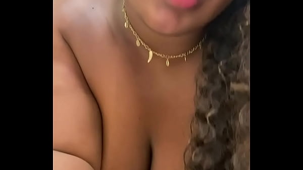 Com muito tesao antes de ir pro banho