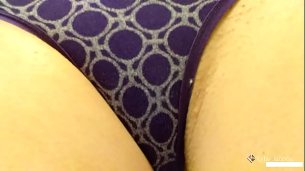 Sexy Tour Down My Body - KylieJacobs