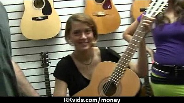 amateur girl goes wild 14