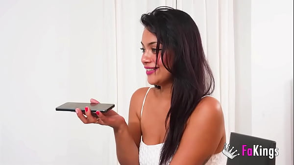 LATINA FUCKS her FAN. Carol Linda hunts her follower to give him an unforgettable night