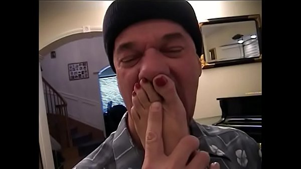 Super hot blonde Brooke Hunter allows suck her foot before pussy drilling