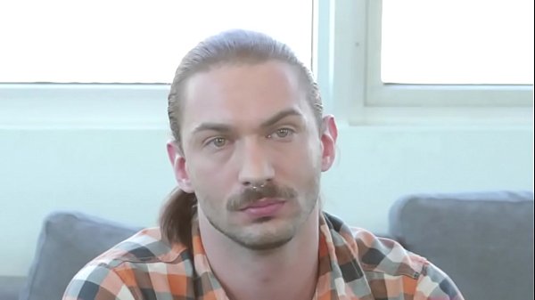 Gaycasting with a guy named Earl