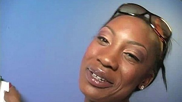 Ebony teen shows off her blowjob skills at gloryhole 1 