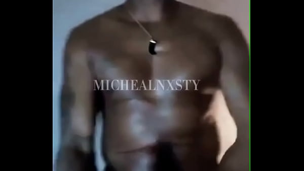 GOOD MORNING TO ALL MY FREAKS.& TO THE ONES WHO WANNA GET NXSTY WIT ME CUSTOM CONTENT SEXTING & VIDEO CHAT AVAILABLE  