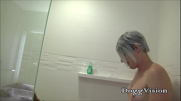 Bathroom Suck and Fuck for Small Cock Lesbian Trannies