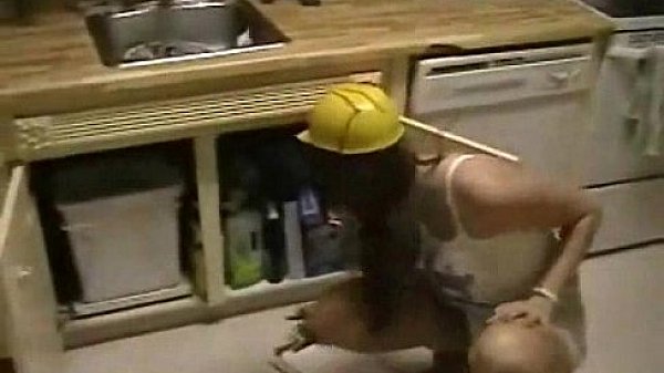 M&ouml;tley Cr&uuml;e