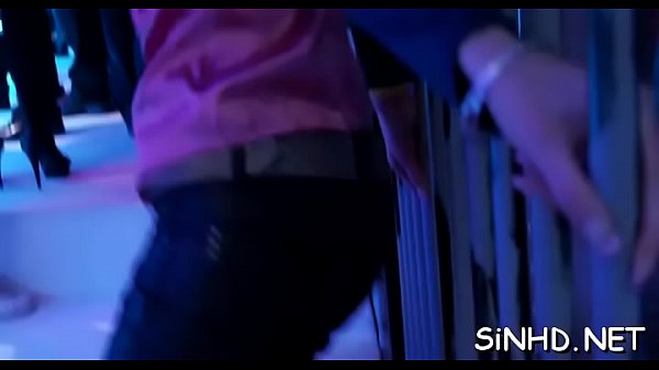 Attractive honeys are getting coarse bangings during orgy  