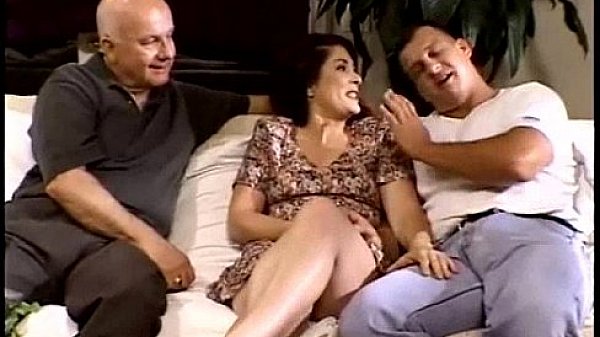 Horny wife suck and get facial