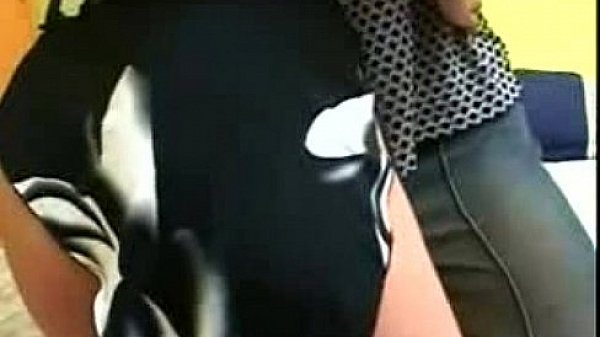 American Ebony Babe Loves Anal Action on Camera