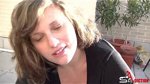 Hot mouth at sunset - Lulu Pretel and Jose Adiction