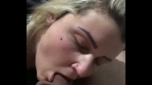 melhores boquetes da loira mais gostosa do site 1  